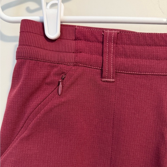 Kuhl TREKR Shorts 5.5” - Picture 2 of 6